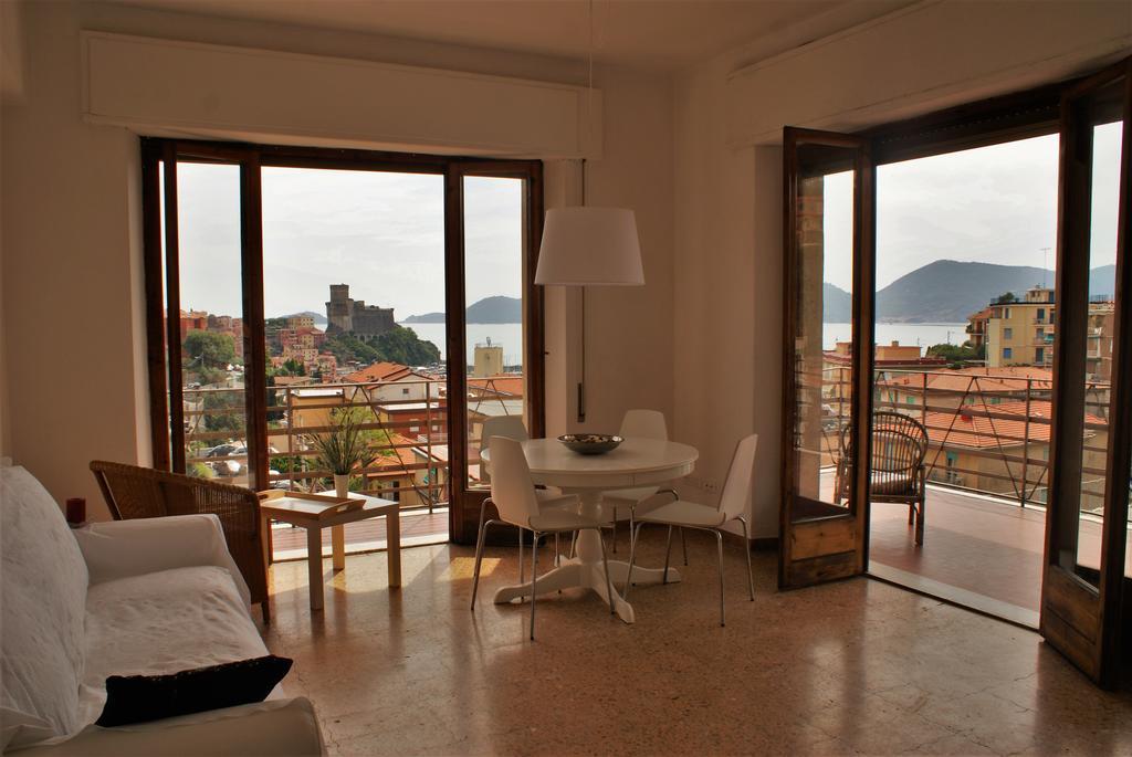 Apartmán Il Terrazzo Sul Castello Lerici Exteriér fotografie
